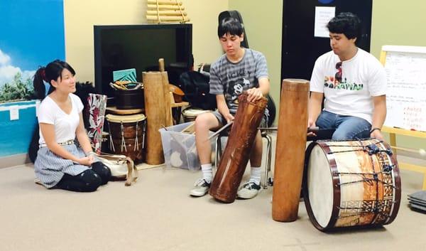 Brothers Keoni and Kekona drum mean tahitian beats