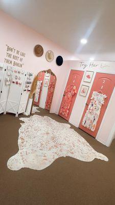 Copper Saddle Boutique