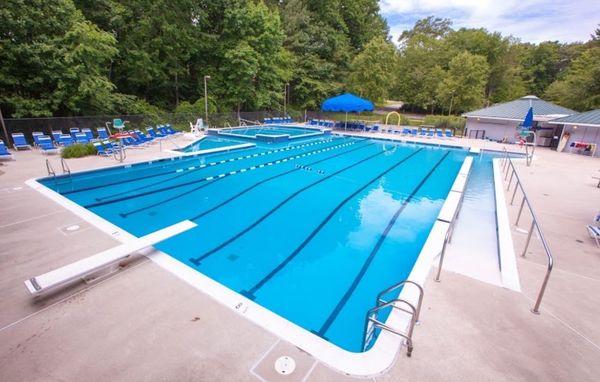 Hunters Woods Pool