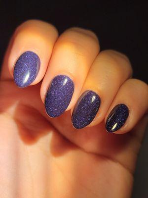 SNS mani, short rounded almond shape. Exactly what I wanted :)