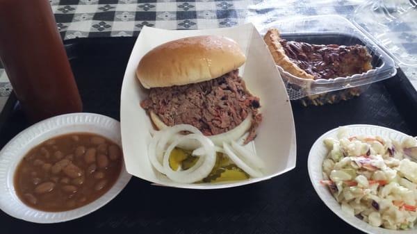 Chopped beef + pecan pie + colesaw