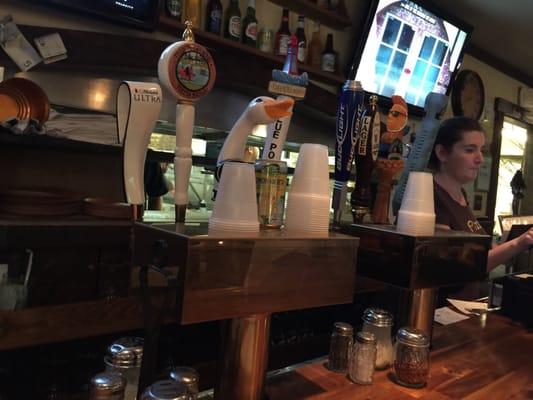 Great bar facing the kitchen