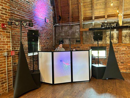 DJ Rey - Rey Entertainment