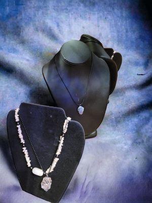 Glamor shots for the girls