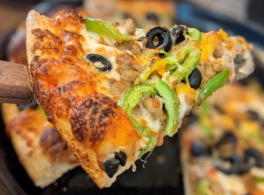 sausage, olive, bell peppers pizza