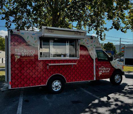 Mobil ice cream truck