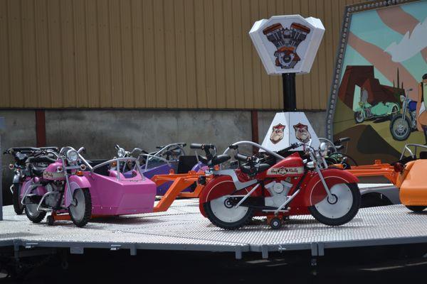 M & W Fiberglass Fabrication