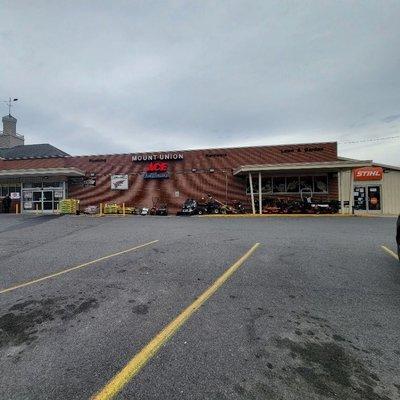 Mount Union Ace Hardware