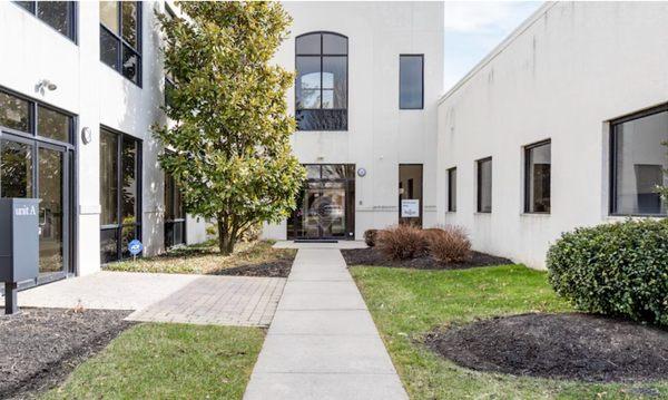 Jonathan A Lester, MD