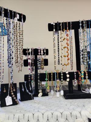 Andover Service Club Thrift Shop