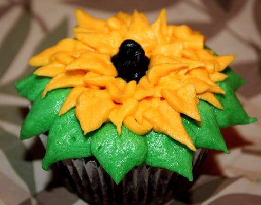 Cuddles' Cupcake Bar