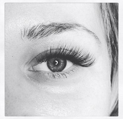 Beautiful volume lashes