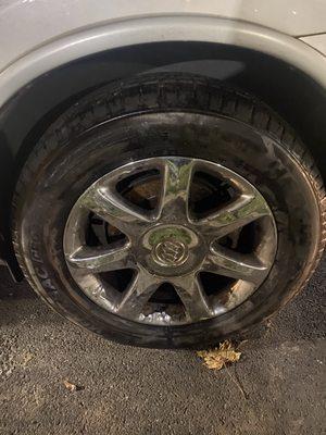 Used tire installation