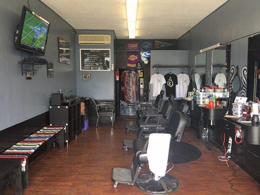 California Heights Barbershop