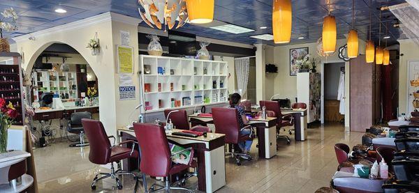 Salon 7 Hair & Nails Spa