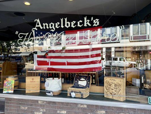 Angelbeck's Fine Wines, Spirits and Beer