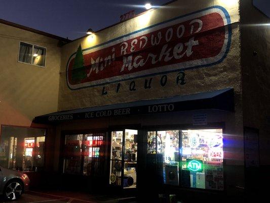 Redwood Minimarket