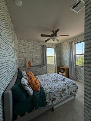 Wallpapering by Alex