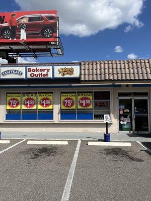 Flowers Discount Bakery