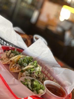 Barnacles Bar & Grill