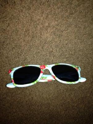 Print floral sunglasses from rue 21- on sale