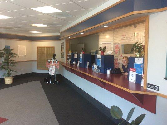 We offer a host of services from our clean and spacious lobby - always with a friendly and welcoming smile.