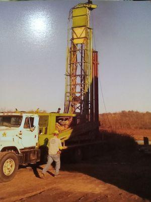 Bob Mills drilling a well