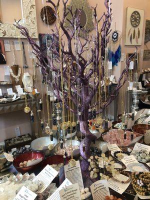 Rocky's Crystals & Minerals