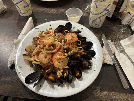 Seafood Combo. More than ample seafood items in the dish.