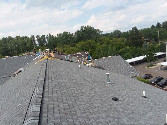 Eagle Eye Roofing & Construction