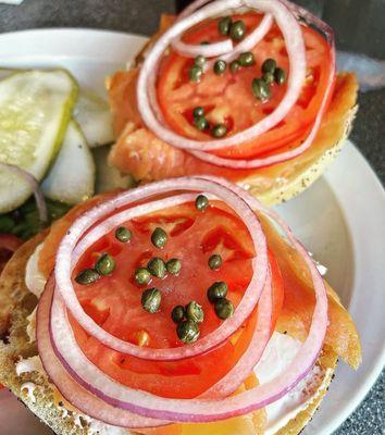 Benji's Delicatessen & Restaurant