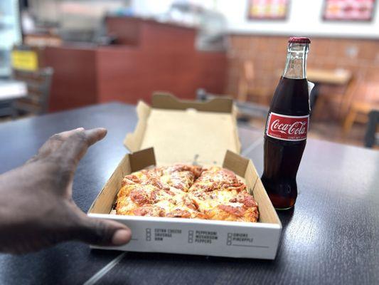 Bernie Lawrence enjoying a Personal Pizza and Mexican Coke from 5-Star Pizza & Wings ! #berniesellshomes #lawrencexchange