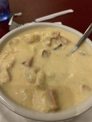 Delicious potato soup