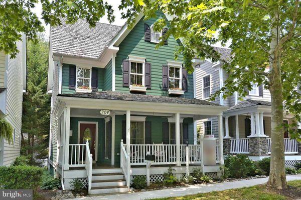 Cottage Home in Kentlands Represented Buyers