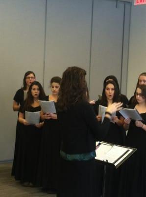 Smithfield High School Choir singing Christmas Carols this morning