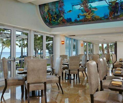 Royal Blue Hotel on "tanked"