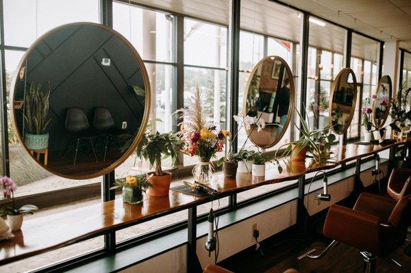 The Ivy Beauty Lounge