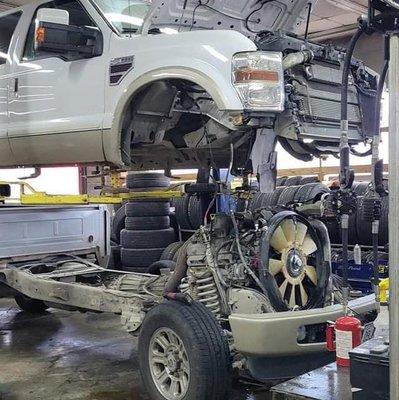 Holt's Automotive & Car Care