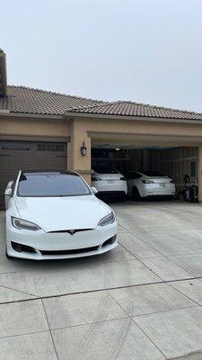 Tesla Service Center