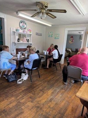 Small dining room. Customers waiting in line!