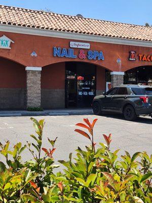 Superior Nail and Spa