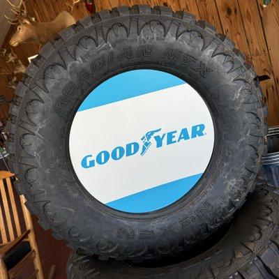 Foster Easy Pay Tire Store