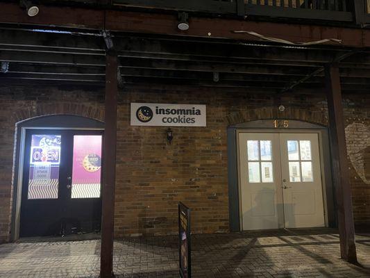 A storefront image of our new Insomnia Cookies location in St. Charles, MO.