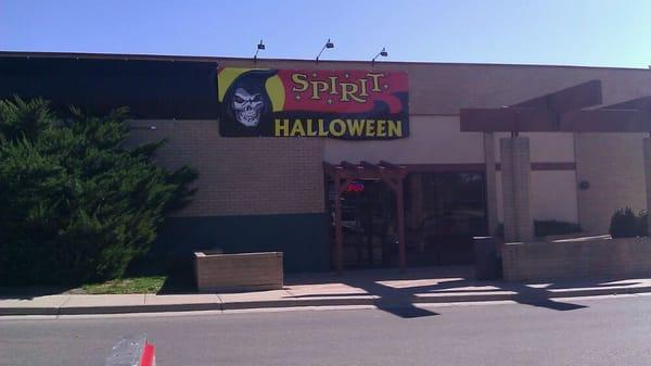 Spirit Halloween