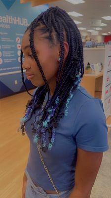 Knotless with jerry curls