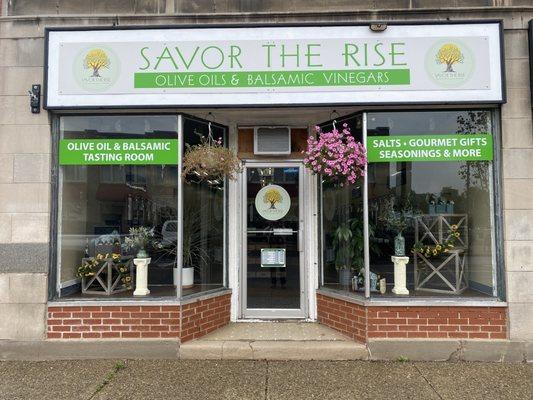 Savor The Rise Olive Oil