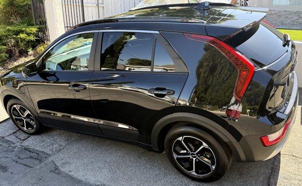 Shine ups mid size sub