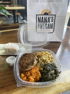 Auntie's Crabless Cakes