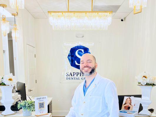Meet your dentist, Dr. Zaid Naser.
Dr. Naser has over 15 years of experience in root canals, extractions, and general dentistry.