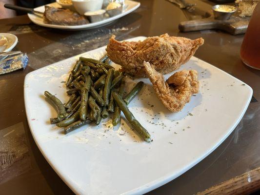Fried Chicken (all white), green beans